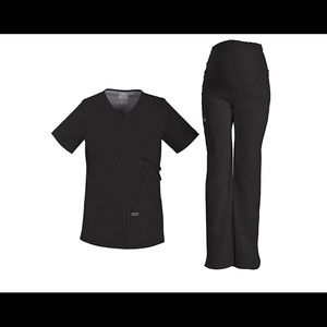 Cherokee maternity scrubs brand new